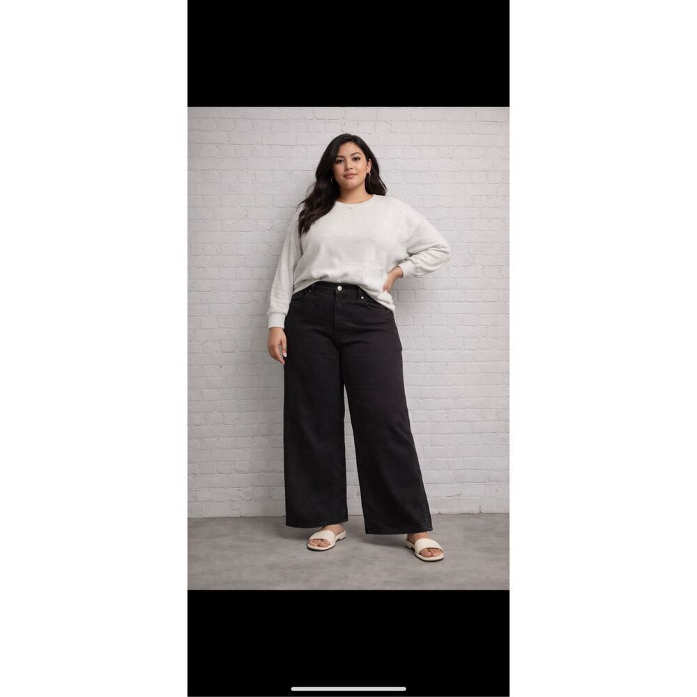 Universal Thread Black Wide Leg Jeans Size 14 NWOT